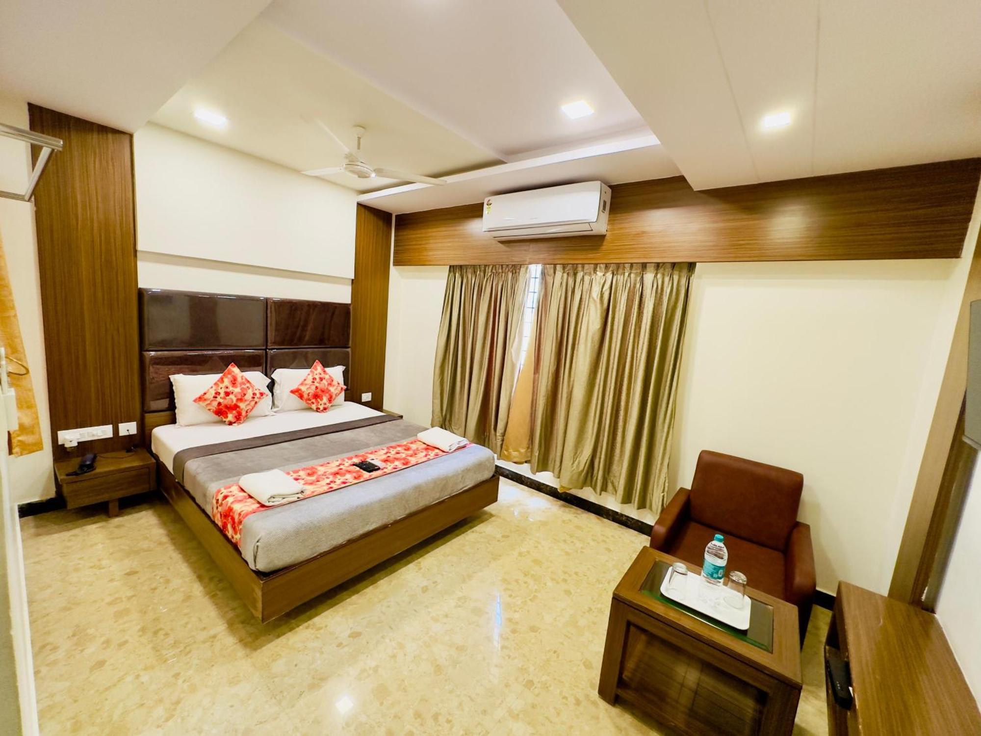 Sheraton Grande Hotel Chennai Exterior foto