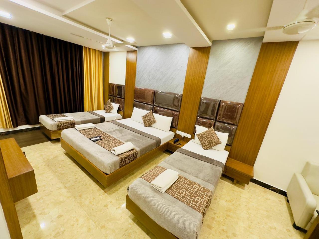 Sheraton Grande Hotel Chennai Exterior foto