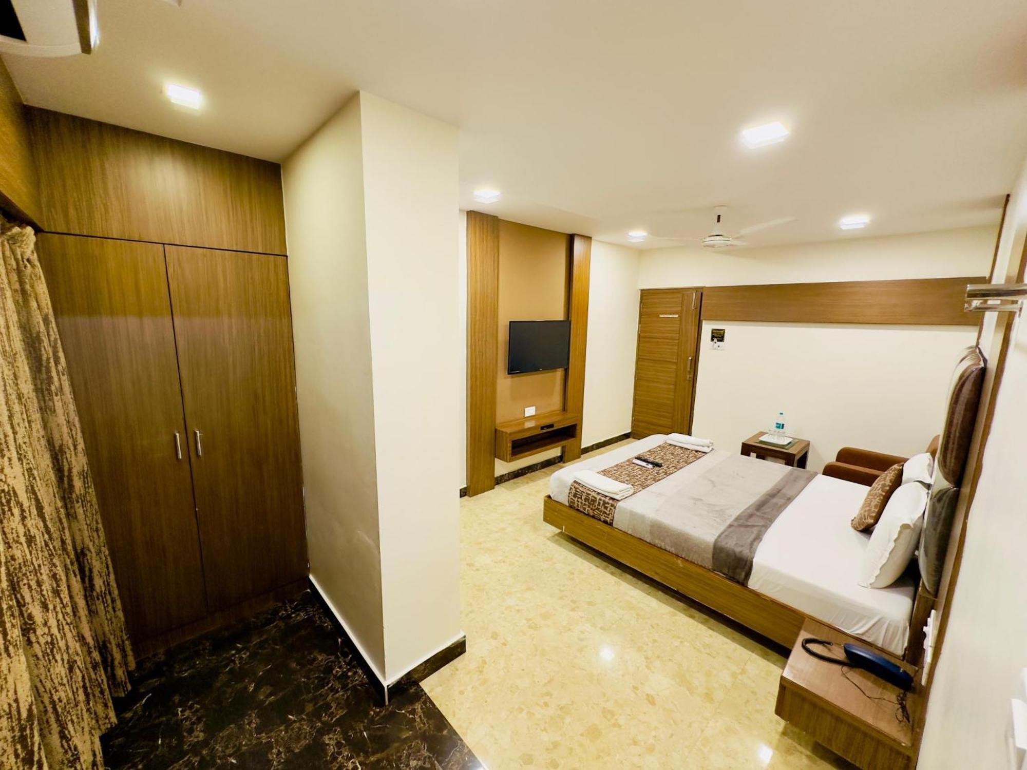 Sheraton Grande Hotel Chennai Exterior foto